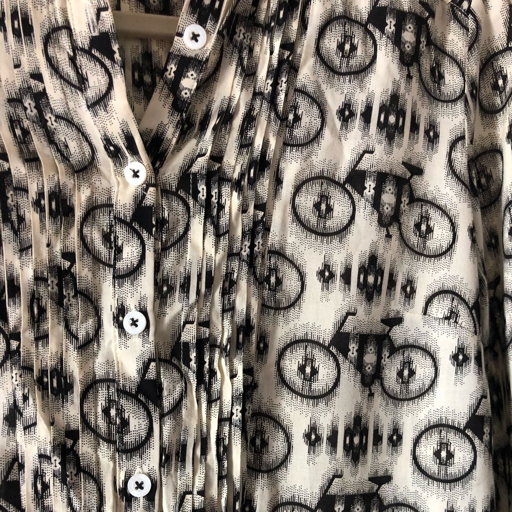 anthropologie button down blouse